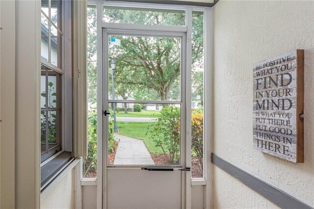7941 Cabot Tower Pl, Vero Beach, FL 32966 - doorway with a textured wall
