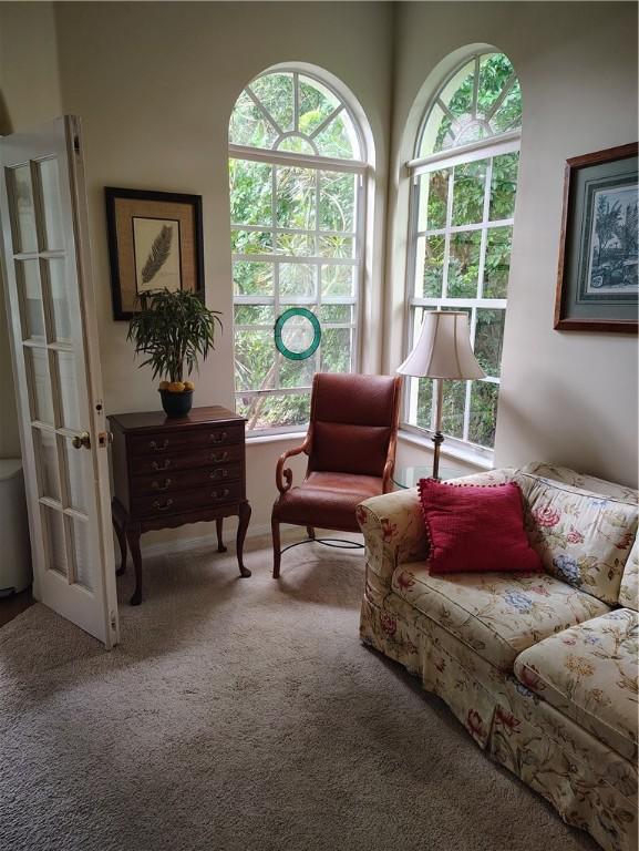 3932 58th Cir, Vero Beach, FL 32966 - sitting room featuring carpet