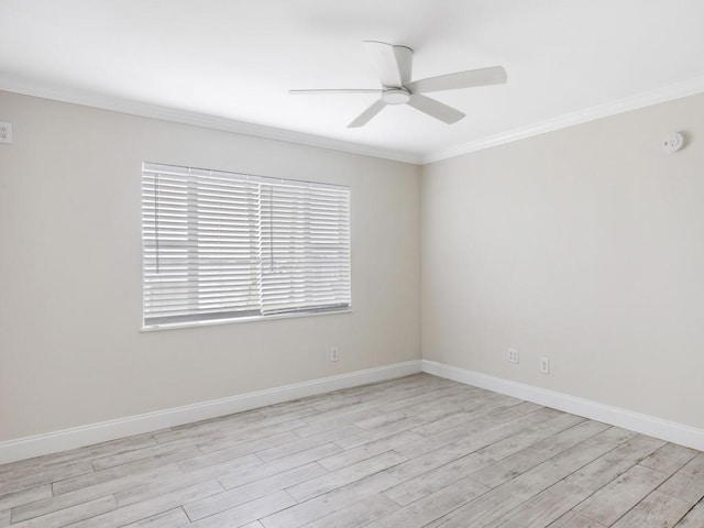 unfurnished room with ceiling fan, crown molding, and light hardwood / wood-style floors