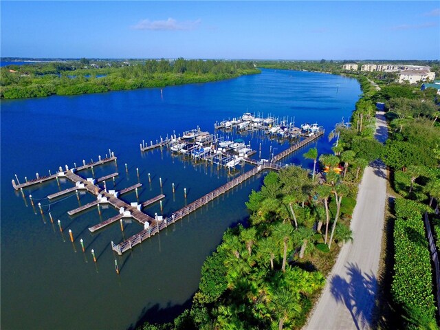 1335 Winding Oaks Cir E Unit 1007, Vero Beach, FL 32963 - aerial overview of property's location with a nearby body of water and numerous boat docks