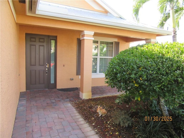 view of entrance to property