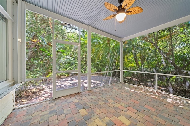 1619 Bent Oak Ln, Vero Beach, FL 32963 - unfurnished sunroom with ceiling fan