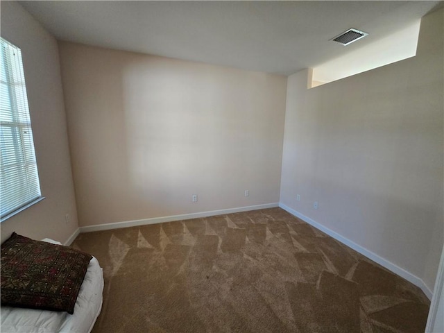 empty room with carpet