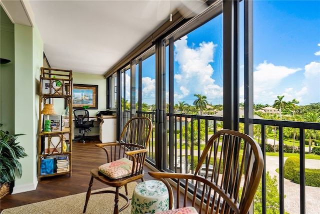 view of sunroom / solarium