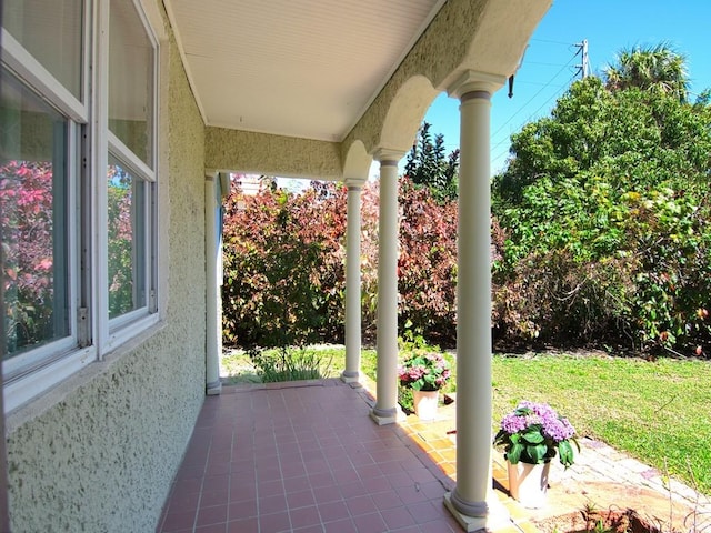 2237 10th Ave, Vero Beach, FL 32960 - view of patio featuring a porch