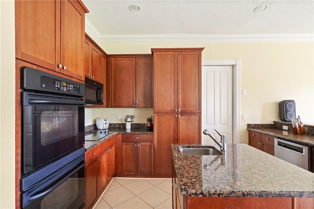 6139 57th Ct, Vero Beach, FL 32967 - kitchen with black appliances, a sink, ornamental molding, an island with sink, and light tile patterned floors