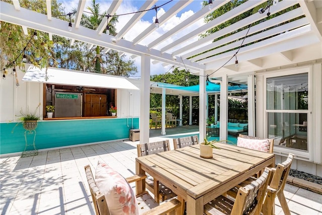 811 Royal Palm Pl, Vero Beach, FL 32960 - view of patio / terrace with a pergola and outdoor dining area