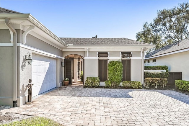 view of front of home featuring a garage