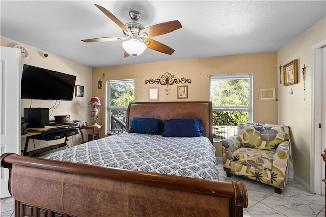 bedroom with ceiling fan