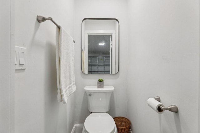 9830 Oak Trl, Sebastian, FL 32976 - bathroom with toilet
