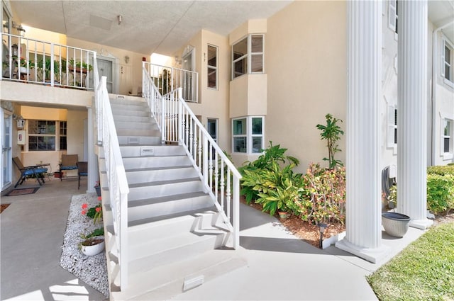 217 Grove Isle Cir Unit 217, Vero Beach, FL 32962 - view of stairs