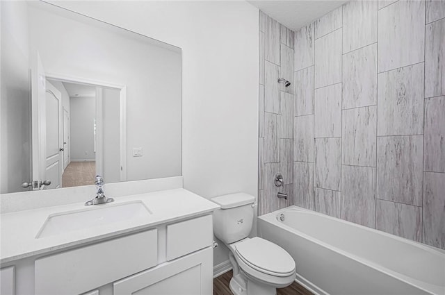 8415 98th Ct, Vero Beach, FL 32967 - bathroom with vanity and shower / bathtub combination