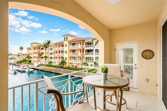 5520 N Harbor Village Dr Unit 204, Vero Beach, FL 32967 - balcony featuring a water view