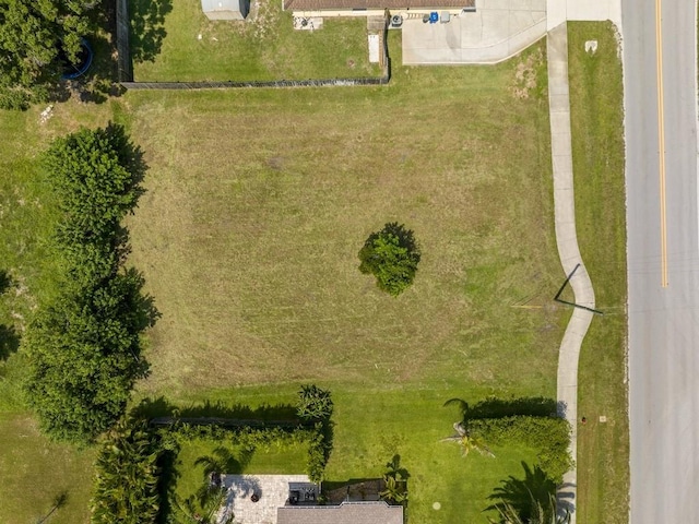 9155 87th St, Vero Beach, FL 32967 - photo 1