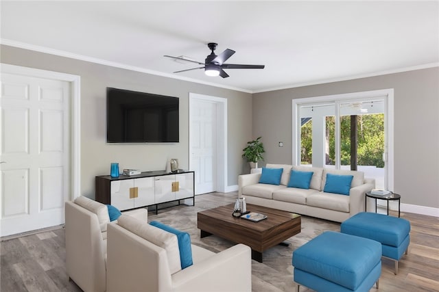 5440 95th St, Sebastian, FL 32958 - living area with crown molding, a ceiling fan, and wood finished floors