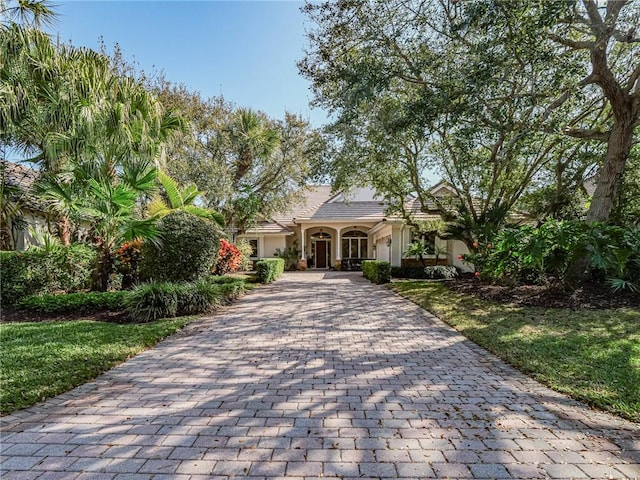 view of front of house featuring a garage