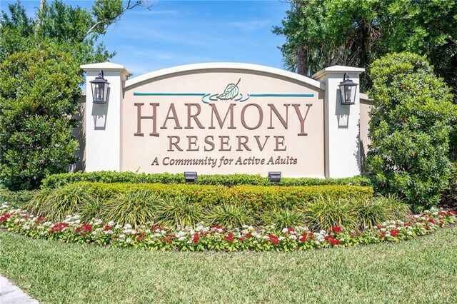 3315 Wild Banyan Way, Vero Beach, FL 32966 - community sign featuring a yard