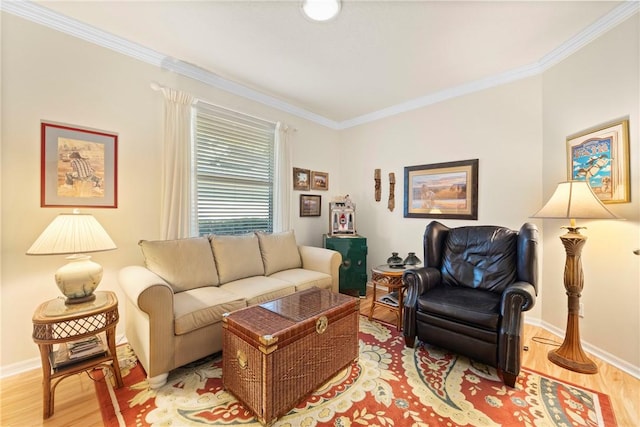 living room featuring light hardwood / wood-style floors and crown molding