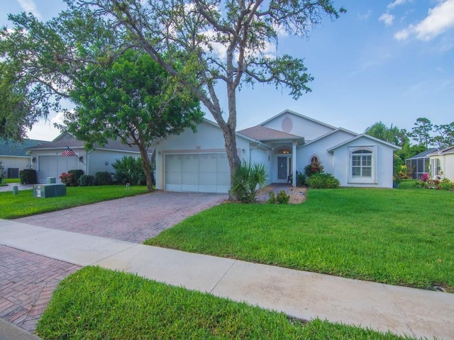 608 Cottonwood Rd, Sebastian, FL 32958 - photo 2