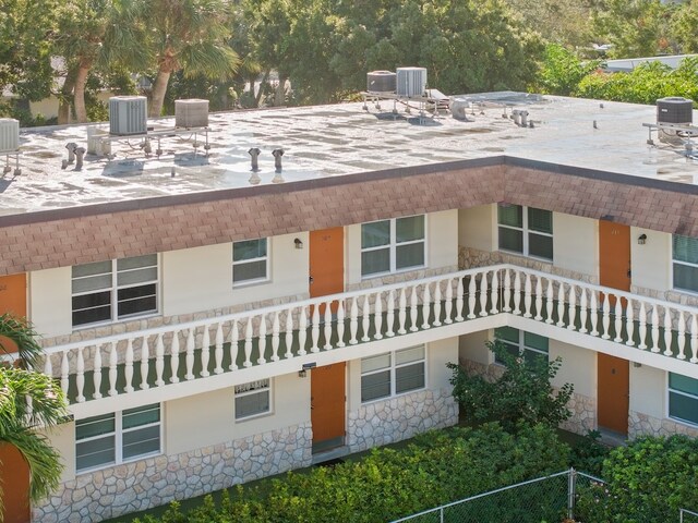 923 22nd Pl Unit 209, Vero Beach, FL 32960 - view of property with central AC