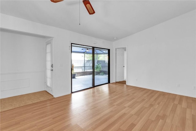 737 Timber Ridge Trl SW Unit B, Vero Beach, FL 32962 - empty room featuring ceiling fan and light wood-style floors