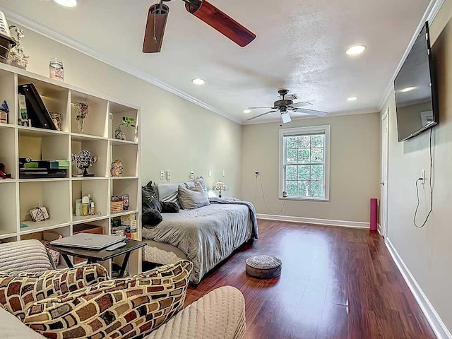 7330 36th Ct, Vero Beach, FL 32967 - bedroom featuring baseboards, recessed lighting, and dark wood finished floors