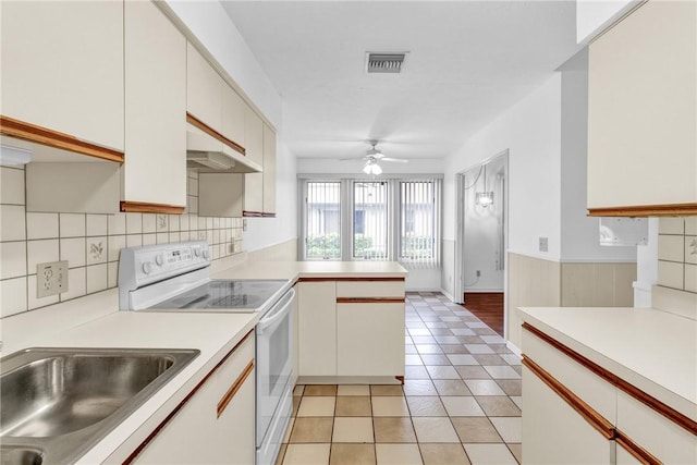 646 Centre Ct SW Unit 102, Vero Beach, FL 32962 - photo 4