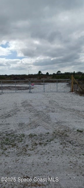 22184 NW 278th St, Okeechobee, FL 34972