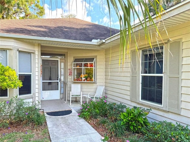 entrance to property with covered porch