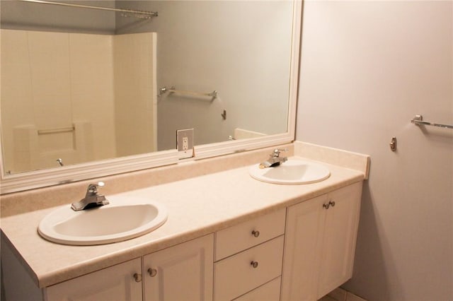 5045 Fairways Cir Unit D201, Vero Beach, FL 32967 - full bathroom with double vanity