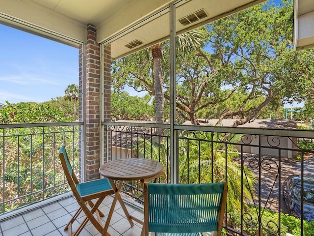 133 E Park Shores Cir Unit 8E, Vero Beach, FL 32963 - view of balcony