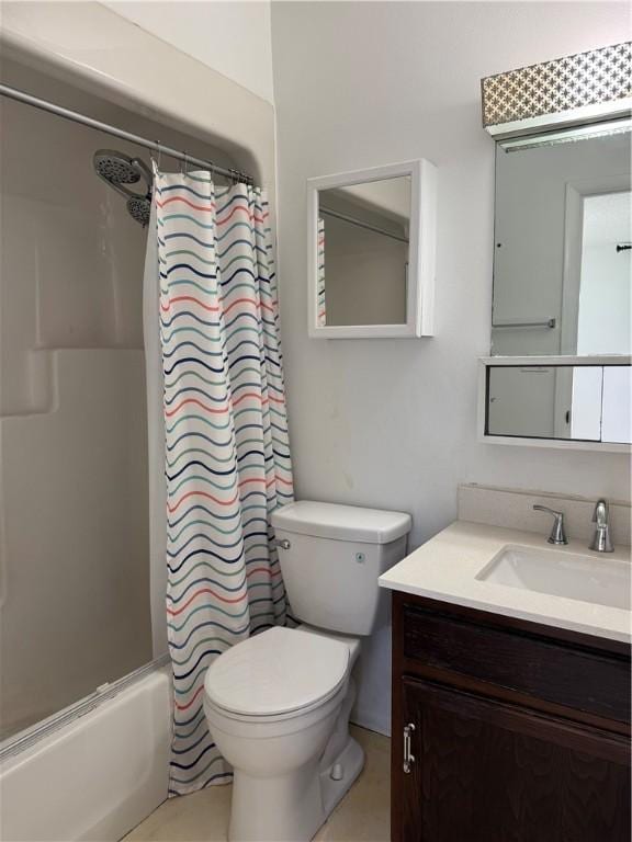 5 Vista Palm Ln Unit 105, Vero Beach, FL 32962 - full bathroom featuring vanity and shower / bathtub combination with curtain