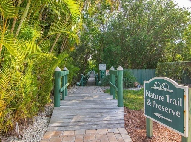 500 Grove Isle Cir Unit 202, Vero Beach, FL 32962 - view of property's community featuring fence