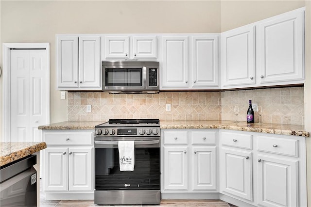 9407 Pinebark Ct, Fort Pierce, FL 34951 - photo 9