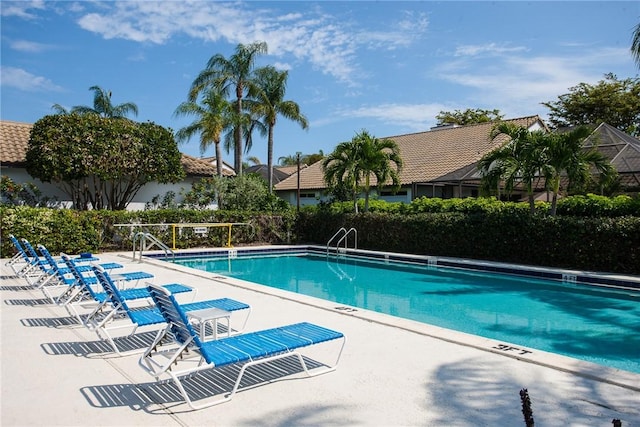 2139 Via Fuentes St Unit 2139, Vero Beach, FL 32963 - community pool featuring a patio area