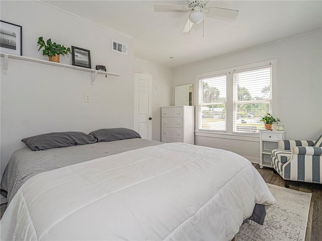 2047 38th Ave, Vero Beach, FL 32960 - bedroom featuring dark wood-type flooring and a ceiling fan