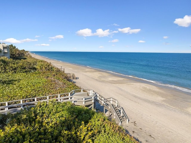 111 Mariner Beach Ln, Vero Beach, FL 32963 - water view featuring local beach