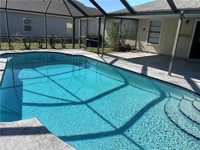1080 Seamist Ln, Sebastian, FL 32958 - outdoor pool with a lanai and a patio