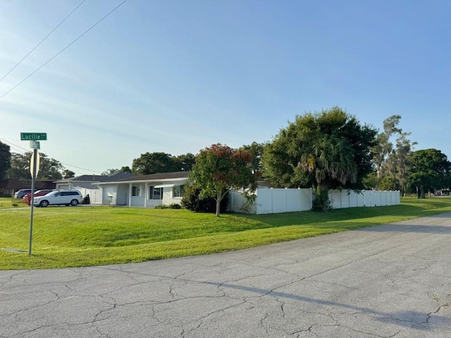7907 Sebastian Rd, Fort Pierce, FL 34951 - view of front facade