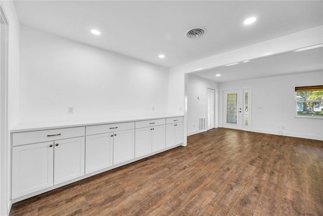 505 19th St, Vero Beach, FL 32960 - empty room with baseboards, visible vents, recessed lighting, and dark wood finished floors