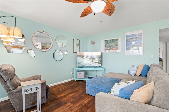 51 Woodland Dr Unit 106, Vero Beach, FL 32962 - living room featuring wood finished floors and ceiling fan
