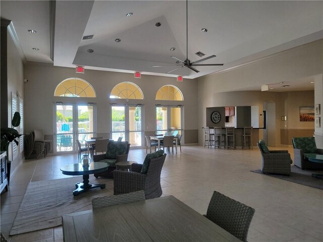 4295 55th St, Vero Beach, FL 32967 - community lobby with a high ceiling and recessed lighting