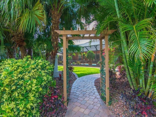4335 65th Dr, Vero Beach, FL 32967 - view of yard with a lanai