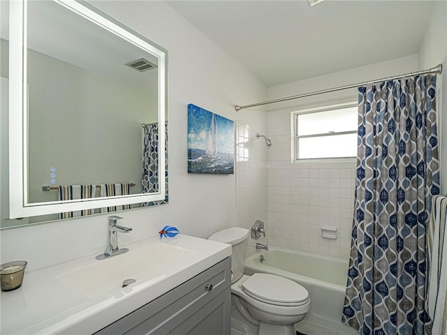 2800 Indian River Blvd Unit I10, Vero Beach, FL 32960 - full bath featuring vanity and shower / bath combo
