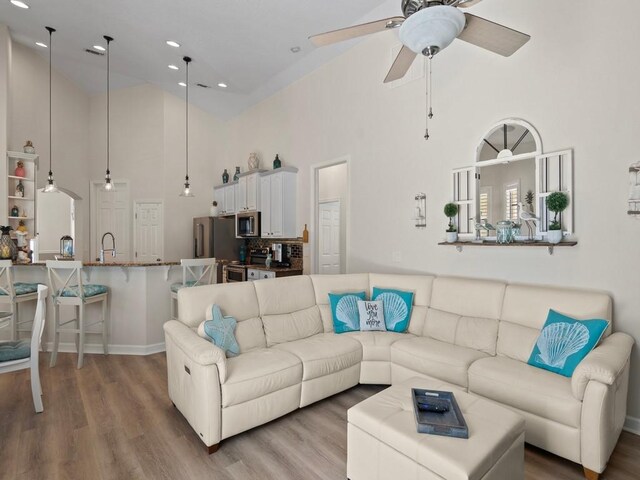 340 21st Ct SW, Vero Beach, FL 32962 - photo 8