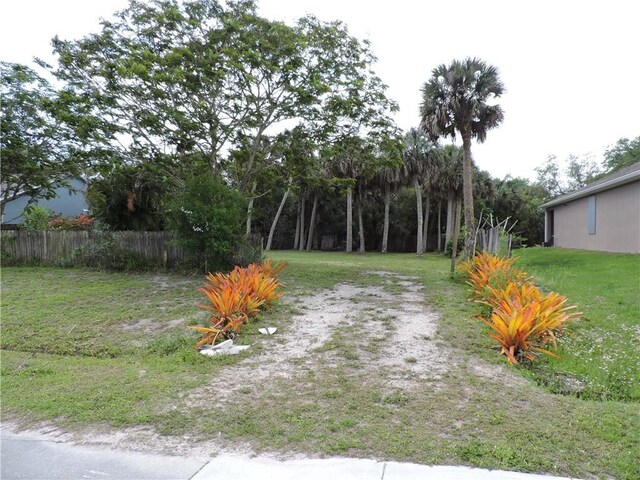261 Englar Dr, Sebastian, FL 32958