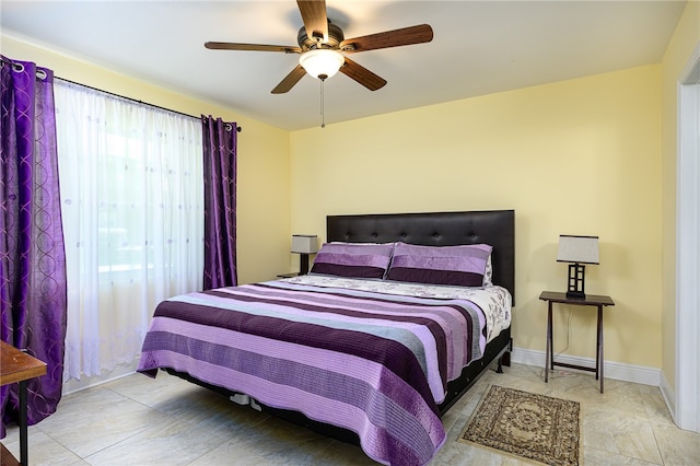 bedroom with ceiling fan