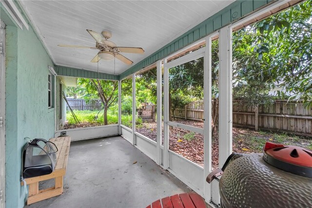 1966 9th St, Vero Beach, FL 32960 - sunroom / solarium featuring ceiling fan