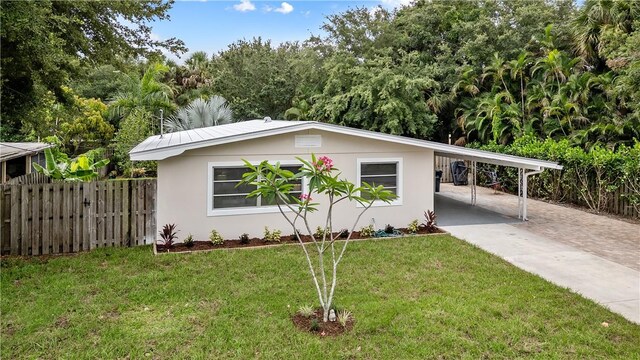 709 SW Bryant Ave, Stuart, FL 34994 - photo 1