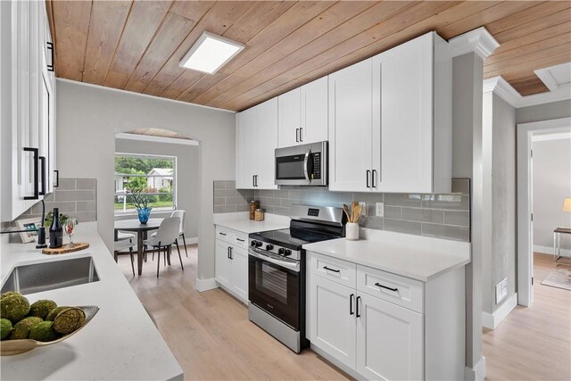709 SW Bryant Ave, Stuart, FL 34994 - photo 8